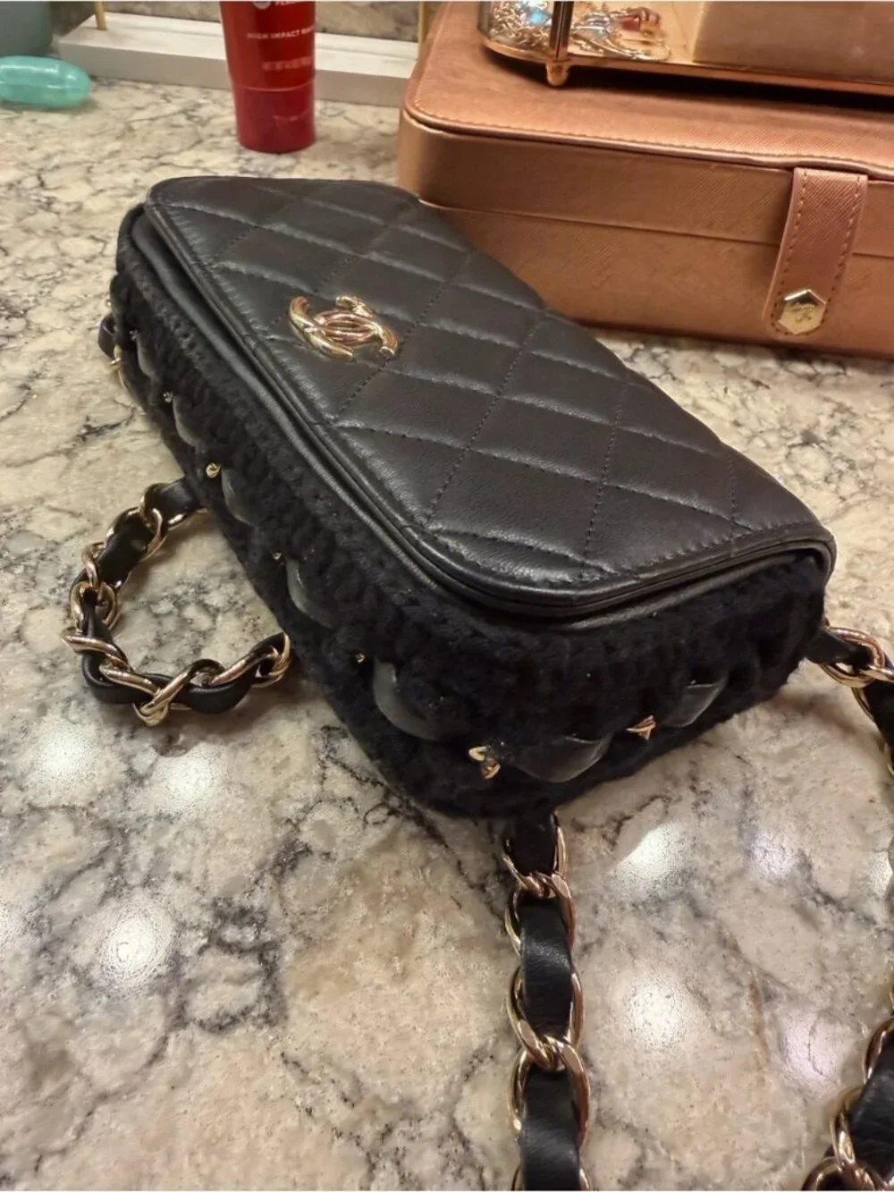CHANEL quilted leather